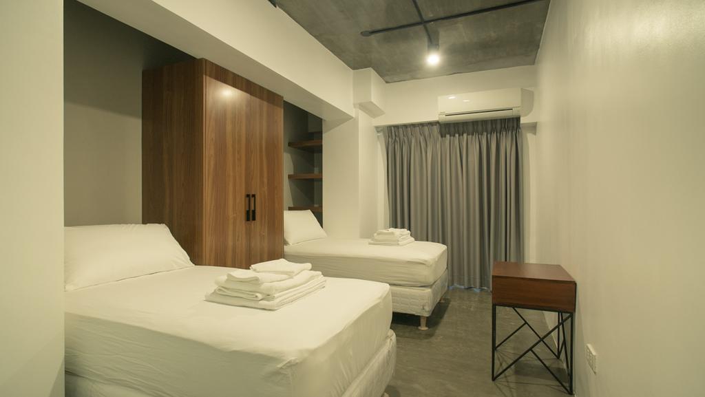 5880 Enriquez Residences Manila Bilik gambar