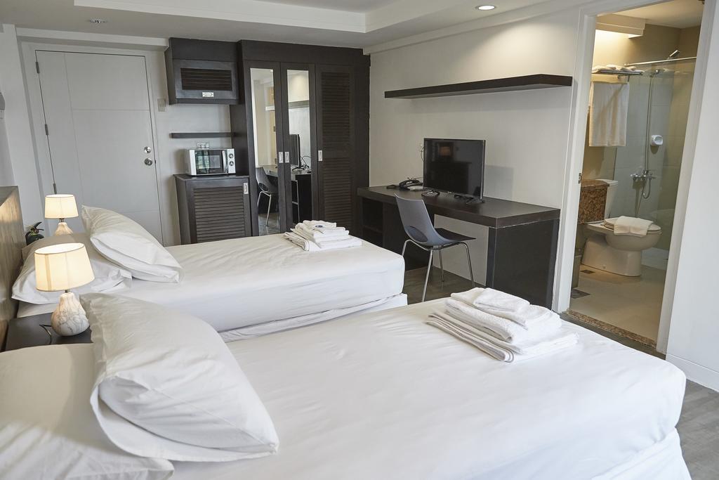 5880 Enriquez Residences Manila Luaran gambar